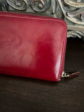 Red Leather Zip Wallet RFG